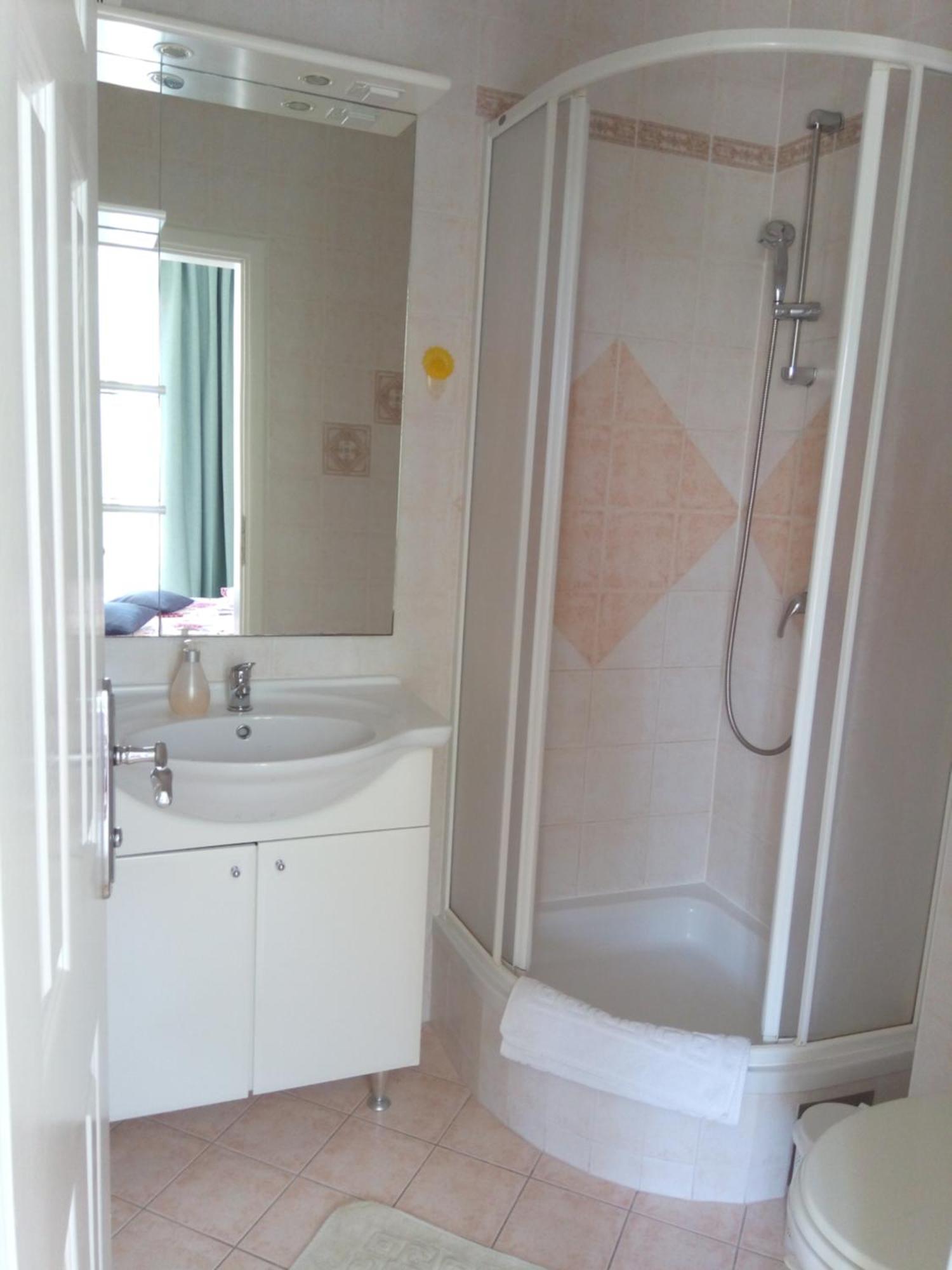 Ana Rooms Krk Town Quarto foto
